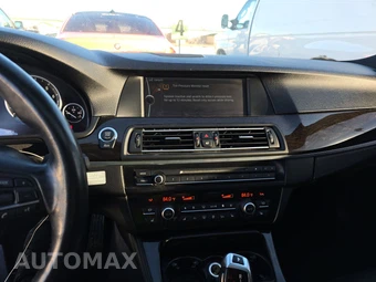 2012 BMW 5 Series Sedan 528i - miniatura 11