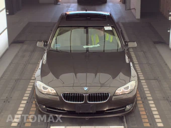 2012 BMW 5 Series Sedan 528i xDrive - miniatura 2