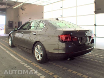 2012 BMW 5 Series Sedan 528i xDrive - miniatura 6