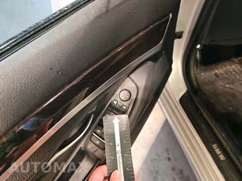 2012 BMW 5 Series Sedan 528i xDrive – miniatura 29