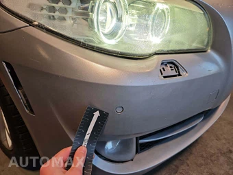 2012 BMW 5 Series Sedan 528i xDrive – miniatura 5