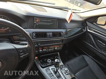 2012 BMW 5 Series Sedan 535i - miniatura 11