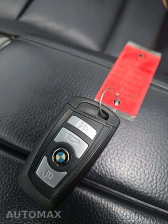 2012 BMW 5 Series Sedan 535i xDrive - miniatura 5