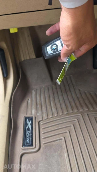 2012 BMW 5 Series Sedan 535i xDrive – miniatura 20