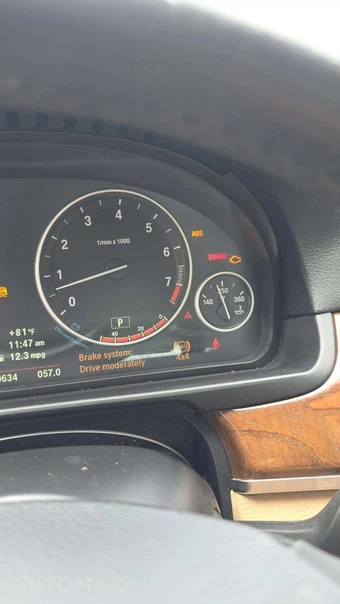 2012 BMW 5 Series Sedan 535i xDrive – miniatura 24