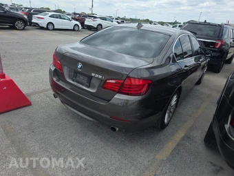 2012 BMW 5 Series Sedan 535i xDrive – miniatura 4