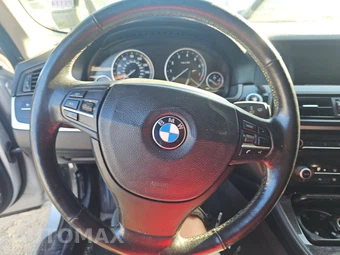 2012 BMW 5 Series Sedan 535i xDrive – miniatura 10