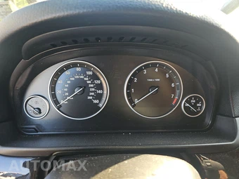 2012 BMW 5 Series Sedan 535i xDrive – miniatura 12