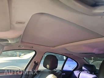 2012 BMW 5 Series Sedan 535i xDrive – miniatura 17