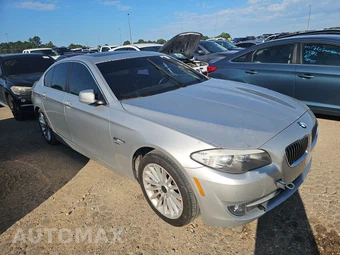 2012 BMW 5 Series Sedan 535i xDrive – miniatura 3