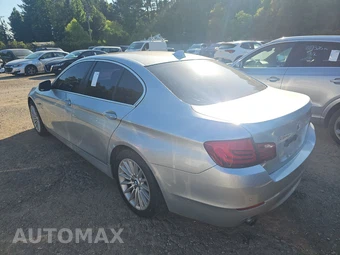 2012 BMW 5 Series Sedan 535i xDrive – miniatura 6