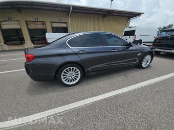 2012 BMW 5 Series Sedan 535i xDrive – miniatura 4
