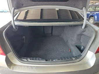 2012 BMW 5 Series Sedan 535i xDrive - miniatura 16