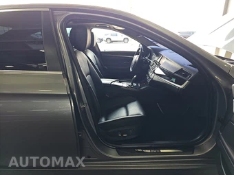 2012 BMW 5 Series Sedan 535i xDrive - miniatura 8