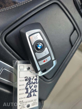 2012 BMW 6 Series Coupe 640i - miniatura 8