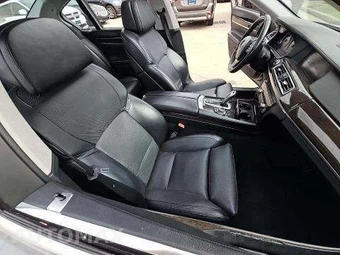 2012 BMW 7 Series Sedan 750i - miniatura 19