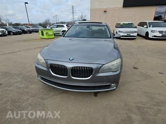 2012 BMW 7 Series Sedan 750i - miniatura 2