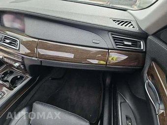 2012 BMW 7 Series Sedan 750i - miniatura 20