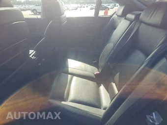 2012 BMW 7 Series Sedan 750i - miniatura 13