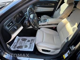 2012 BMW 7 Series Sedan 750Li - miniatura 12