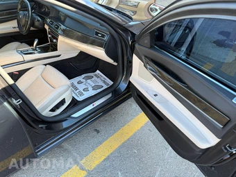 2012 BMW 7 Series Sedan 750Li - miniatura 17