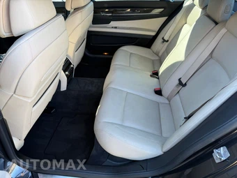 2012 BMW 7 Series Sedan 750Li - miniatura 19