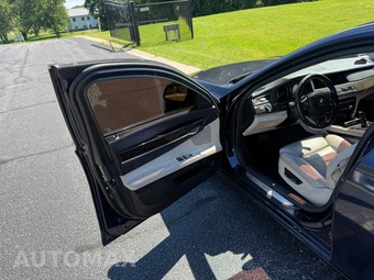 2012 BMW 7 Series Sedan 750Li - miniatura 10