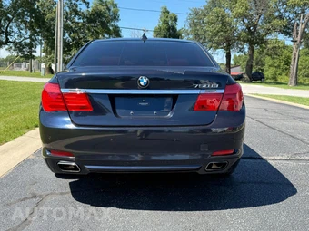 2012 BMW 7 Series Sedan 750Li - miniatura 4