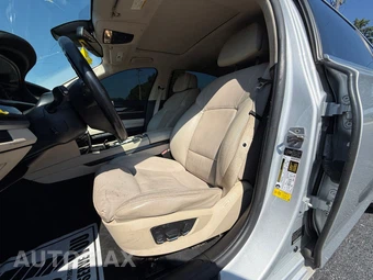 2012 BMW 7 Series Sedan 750Li - miniatura 11