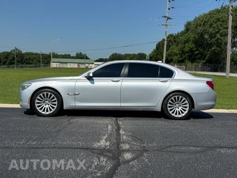 2012 BMW 7 Series Sedan 750Li - miniatura 8
