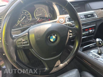 2012 BMW 7 Series Sedan 750Li – miniatura 10