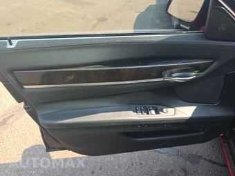 2012 BMW 7 Series Sedan 750Li – miniatura 9