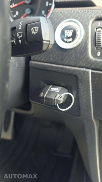2012 BMW M3 Coupe - miniatura 22