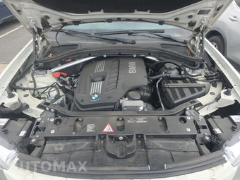 2012 BMW X3 Sports Activity Vehicle xDrive28i – miniatura 16