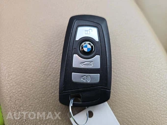 2012 BMW X3 Sports Activity Vehicle xDrive28i – miniatura 5