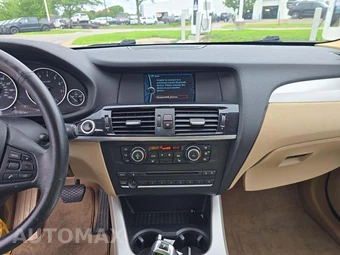 2012 BMW X3 Sports Activity Vehicle xDrive28i – miniatura 7