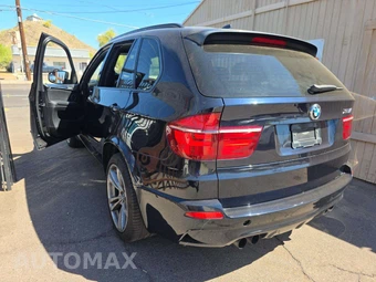 2012 BMW X5 M Sports Activity Vehicle – miniatura 2