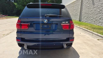 2012 BMW X5 Sports Activity Vehicle xDrive35i - miniatura 4
