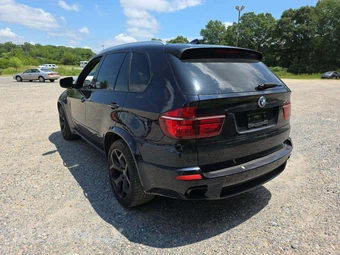 2012 BMW X5 Sports Activity Vehicle xDrive35i – miniatura 2