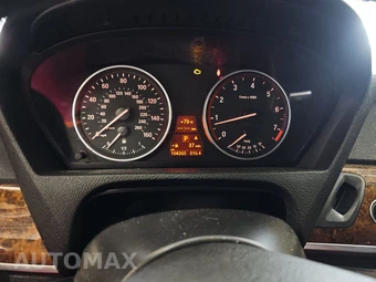 2012 BMW X5 Sports Activity Vehicle xDrive50i – miniatura 12