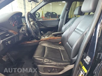 2012 BMW X5 Sports Activity Vehicle xDrive50i – miniatura 7
