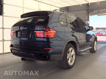 2012 BMW X5 Sports Activity Vehicle xDrive50i - miniatura 4