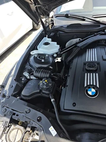 2012 BMW Z4 Roadster sDrive35i - miniatura 23