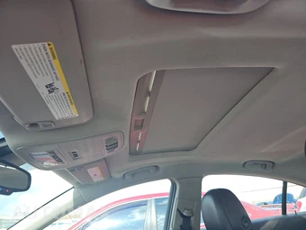 2012 Buick Regal Turbo Premium 1 1SN – miniatura 17