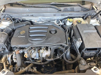 2012 Buick Regal Turbo Premium 1 1SN – miniatura 15