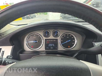 2012 Cadillac Escalade EXT Luxury Crew Cab Short Bed 1SB – miniatura 9