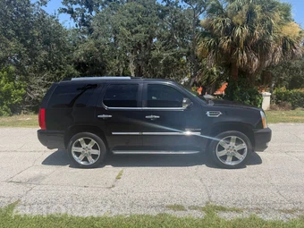 2012 Cadillac Escalade Luxury 1SB - miniatura 5