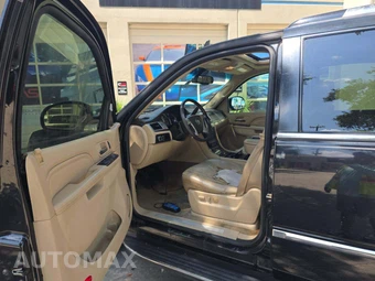 2012 Cadillac Escalade Luxury 1SB - miniatura 3