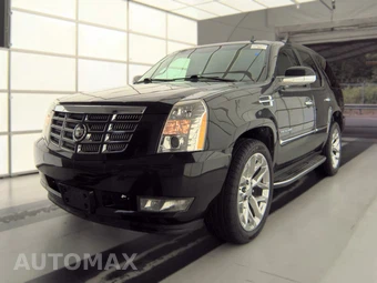 2012 Cadillac Escalade Luxury 1SB