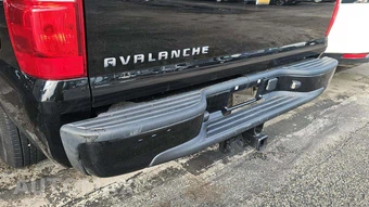 2012 Chevrolet Avalanche LS Crew Cab Short Bed 1LS - miniatura 24